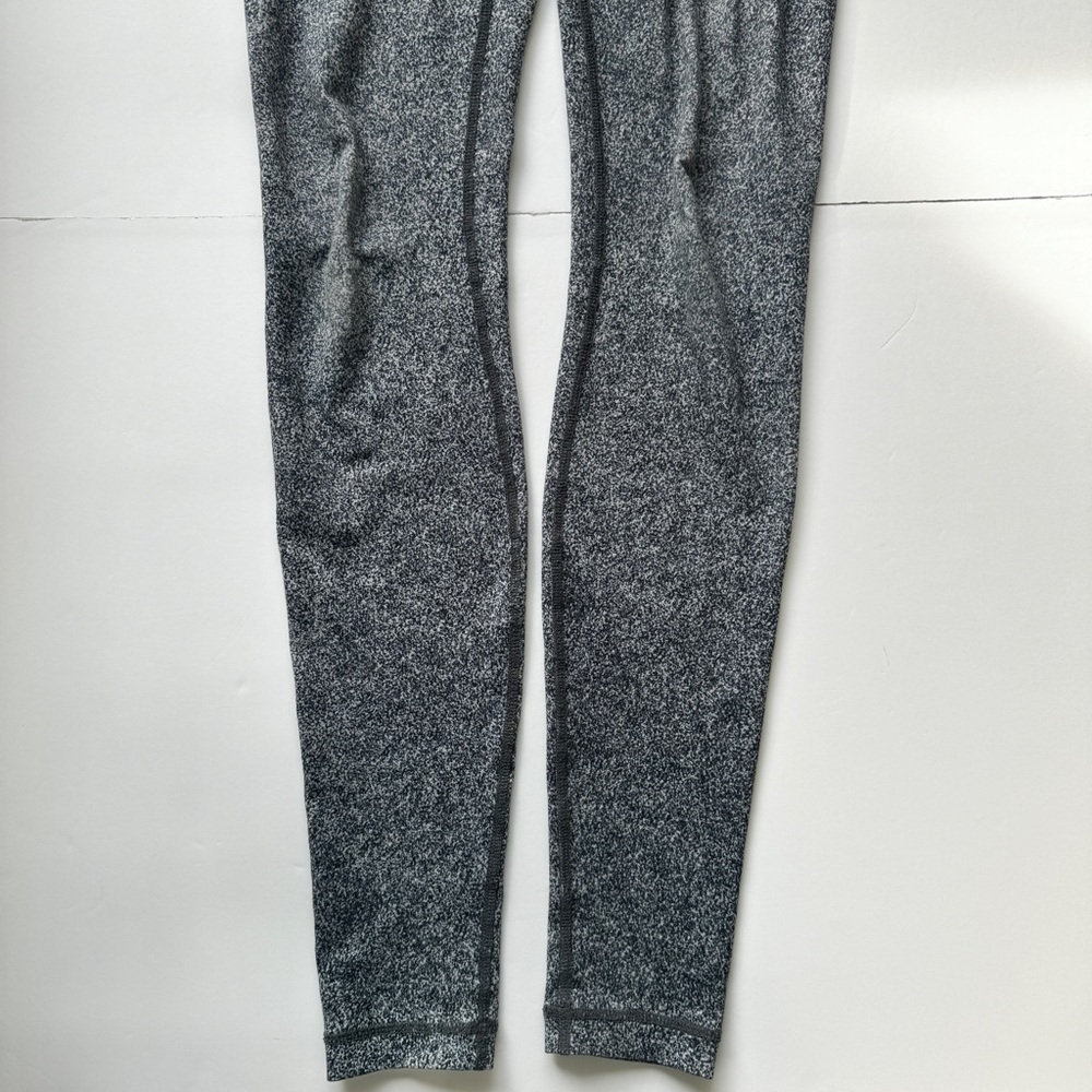 Lululemon High Times Pant Rio Mist White Black Leggings Stretchy Athletic Sz 6 - Picture 9 of 14